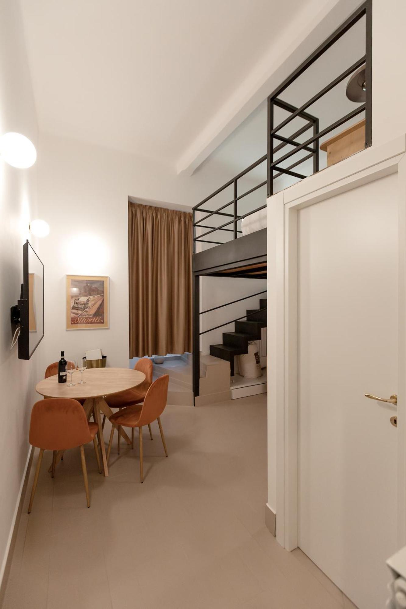 Restart Accommodations Colle Oppio E Paganini Ρώμη Εξωτερικό φωτογραφία