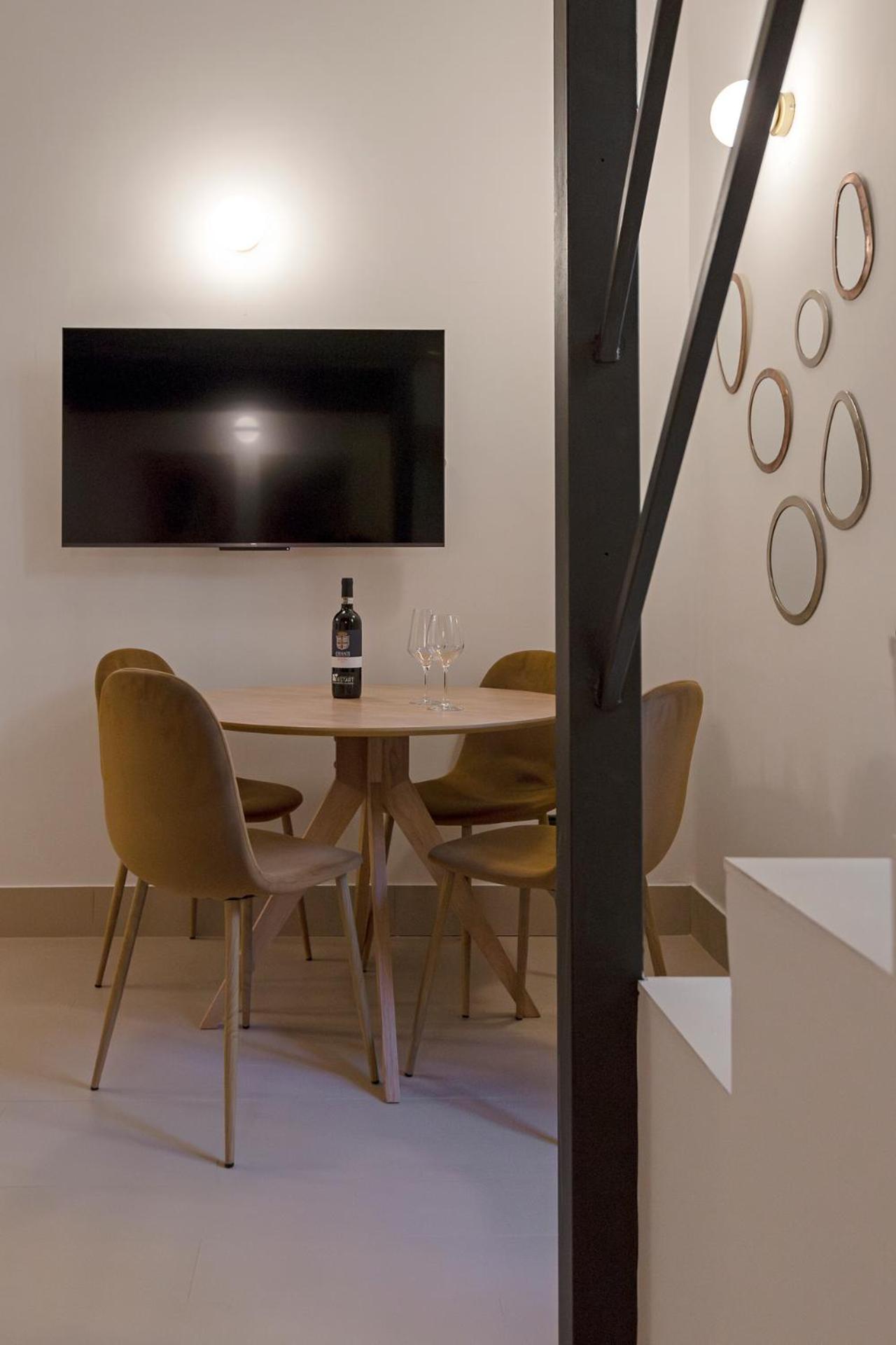 Restart Accommodations Colle Oppio E Paganini Ρώμη Εξωτερικό φωτογραφία